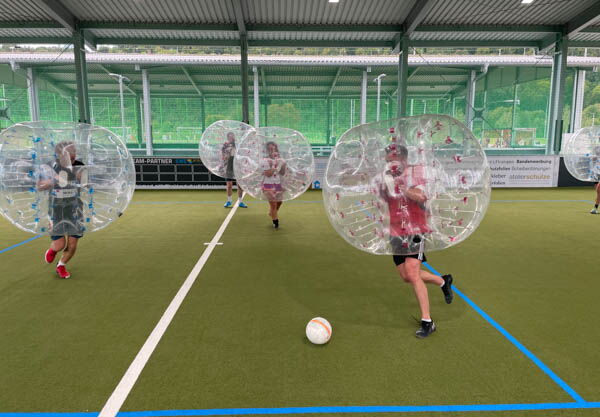 bubble-soccer-betriebssport Bubble Soccer als Betriebssport in McArena