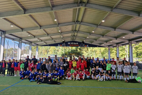 Kinder in der Soccerhalle Bamberg