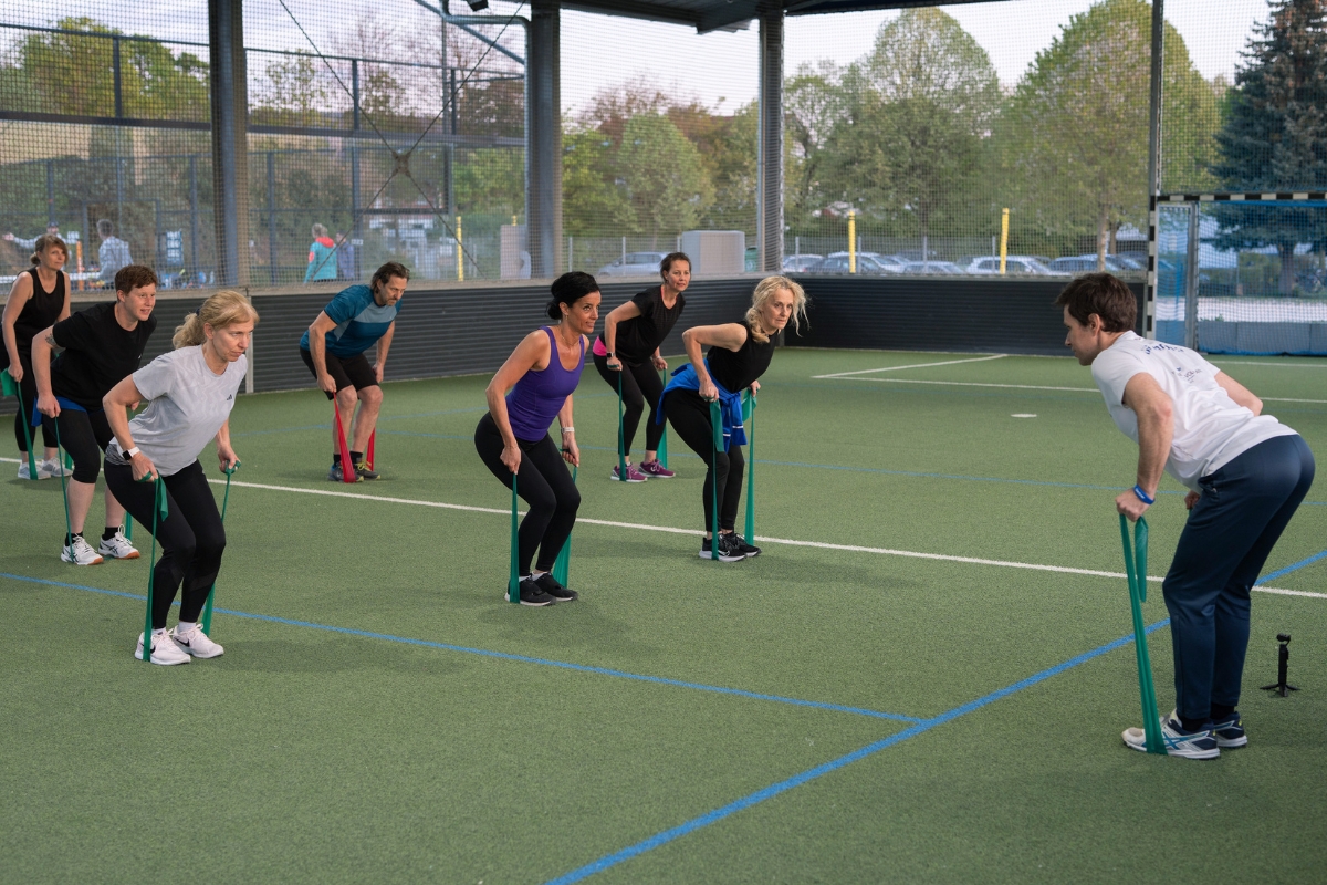 outdoor-fitness-freilufthalle Outdoor Fitness Class in der McArena