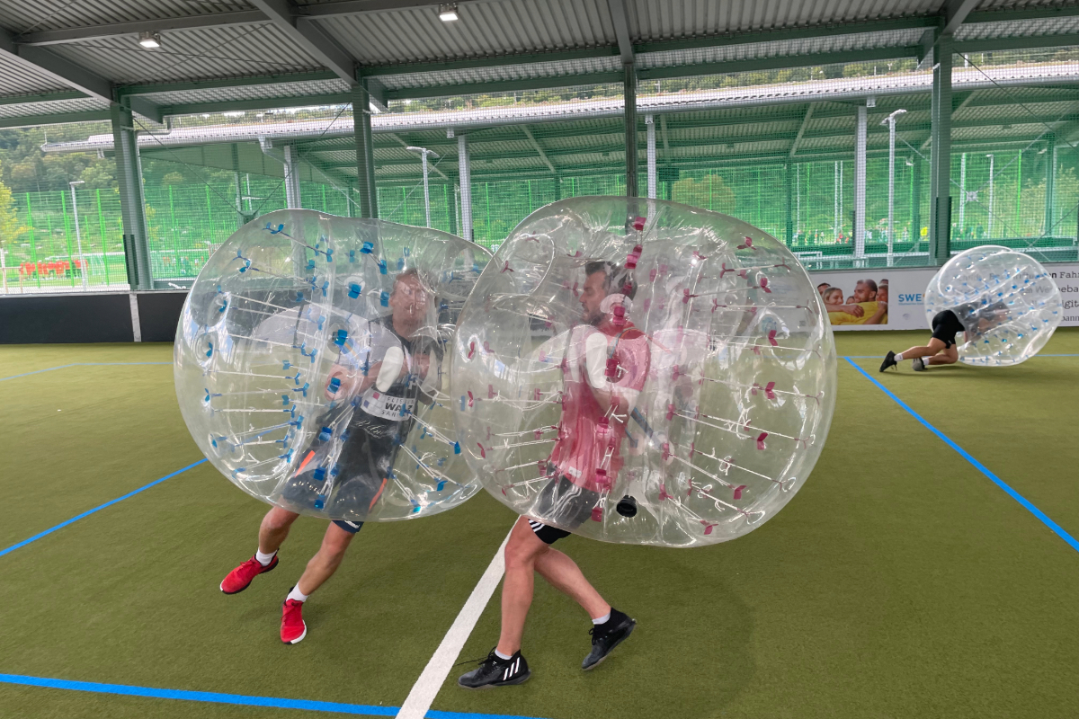 mcarena-fußball-bubbles McArena Bubble Fußball Match