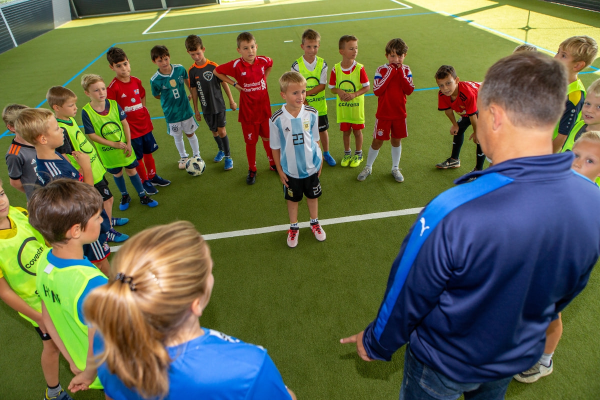 Kindergeburtstag feiern Soccerhalle