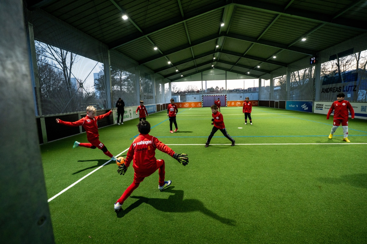McArena Stuttgart Soccerhalle-Fussballplatz-Indoor Soccer Kindergeburtstag-14