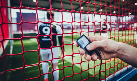 Soccerhalle-McArena-Freilufthalle-Musik-System Das Musik-System in der McArena Soccerhalle ist je nach Standort via Bluetooth oder Kabelanschluss möglich.